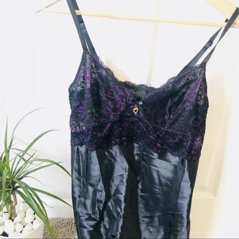 NWT Thalia Sodi Purple Black Lace Top Medium